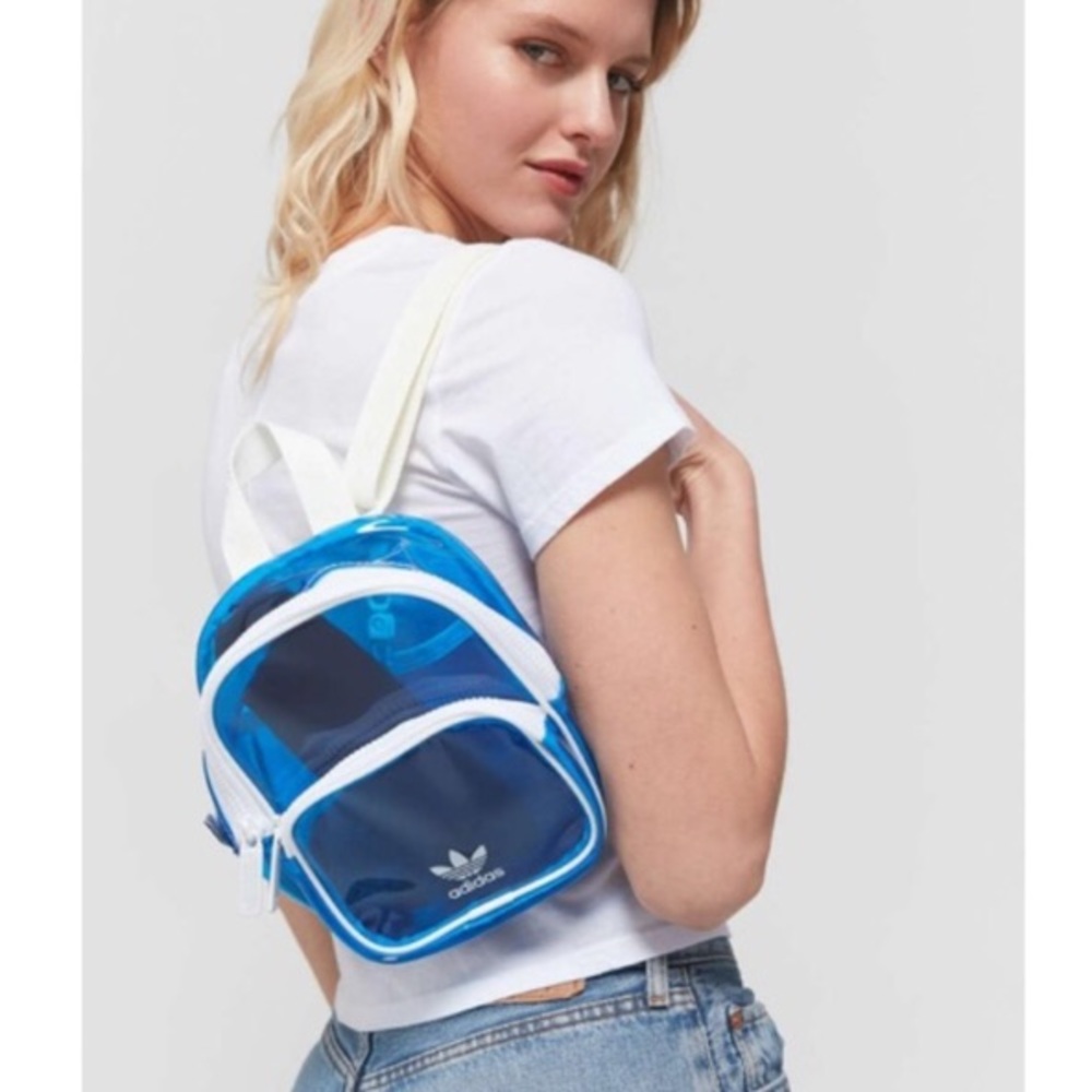 💙Adidas Originals Mini Tinted Backpack